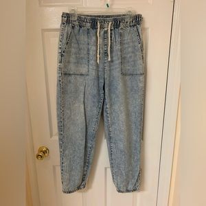 Women jeans